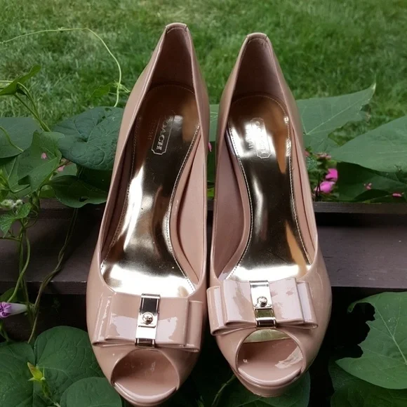 COACH 1941 patent leather heels